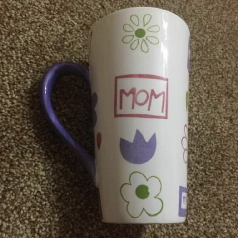 Ceramic Mom 6 " tall coffee mug